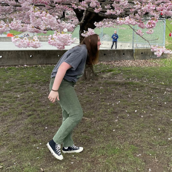 Meet your Posher, Melissa - Picture 1 of 1